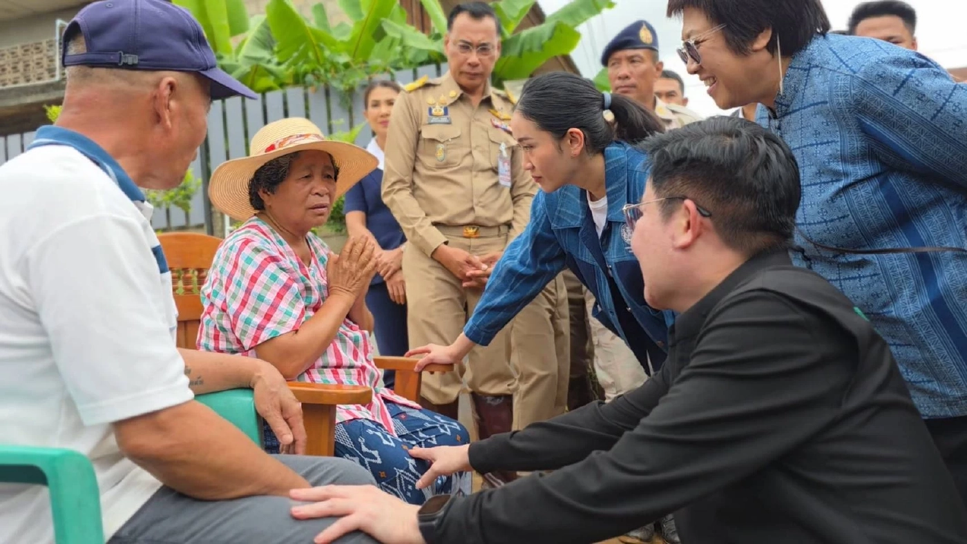 "นายกฯ" ลงพื้นที่เชียงราย​ ให้กำลังใจมอบถุงยังชีพ​ ยันรัฐบาลไม่ละเลยประชาชน