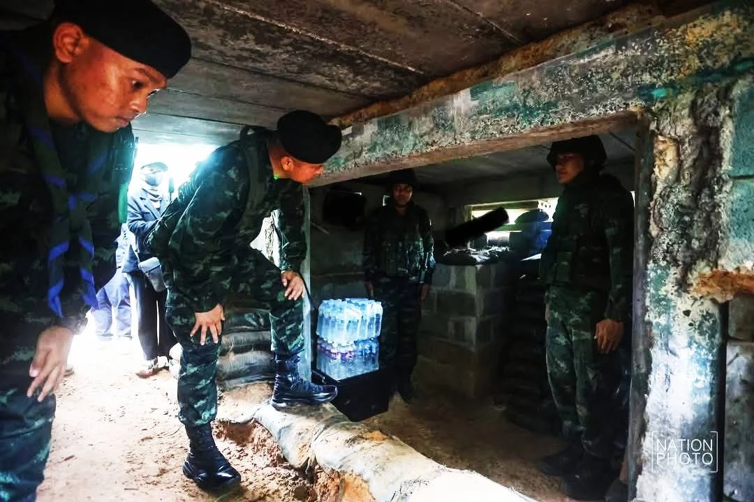 "มทภ.2" ตรวจเยี่ยมให้กำลังใจทหารประจำฐาน "ปราสาทตาเมือนธม"