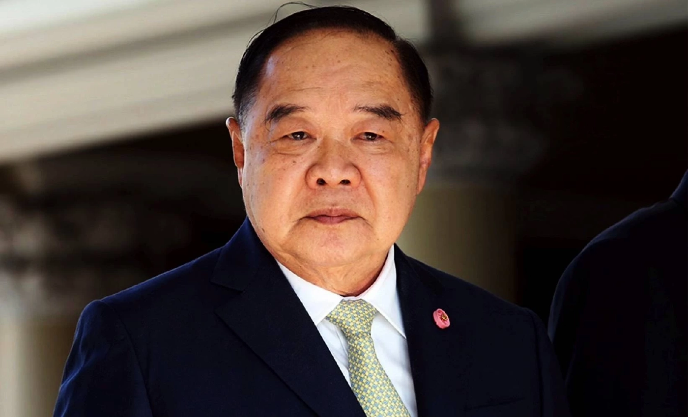 "บิ๊กป้อม" ส่งกำลังใจให้ "ทหารแนวหน้า" ยึดมั่นสันติภาพ หาก "รุกล้ำอธิปไตย" ต้องพร้อม "ปกป้องด้วยชีวิต"