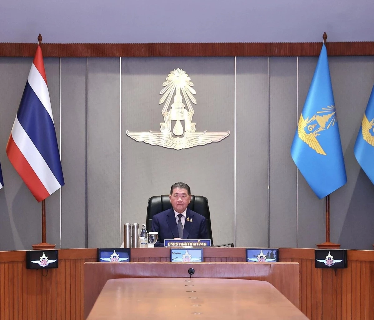 ภูมิธรรม เวชยชัย รองนายกฯและรมว.กลาโหม 