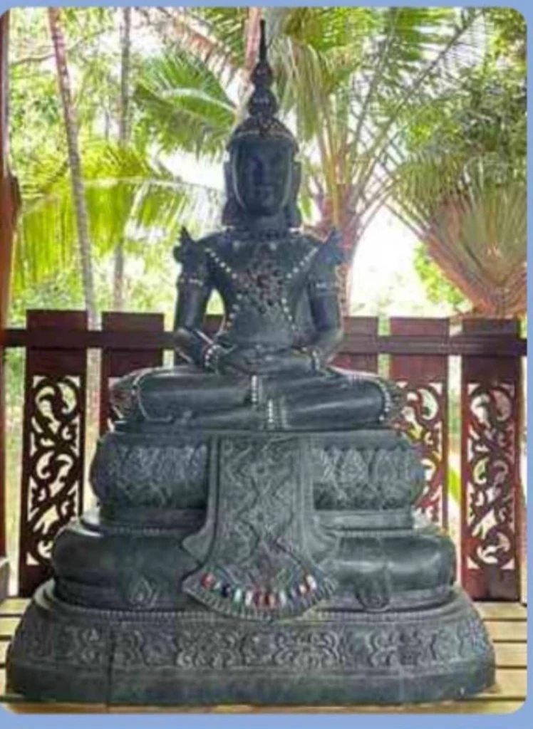 แม่ทัพภาค 2 ถวายพระประธาน 20 จว.อีสานใต้ ไล่สิ่งชั่วร้ายพ้นไทย