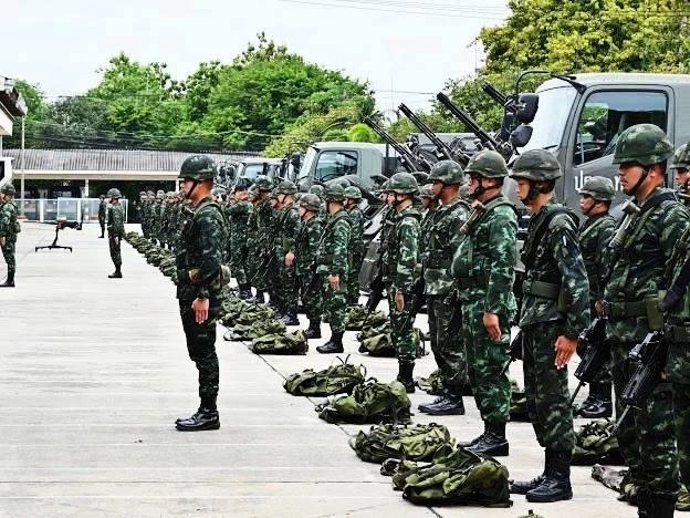 "ผบ.นปอ."  ตรวจสภาพความพร้อมรบ จากภัยคุกคามทางอากาศทุกรูปแบบ