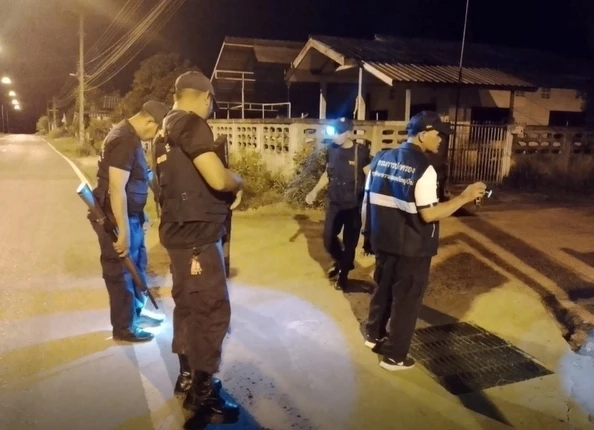 เสียงยิงปืนขึ้นฟ้า ใกล้ช่องบก สงสัยทหารกัมพูชา สั่ง ชรบ.คุมเข้ม