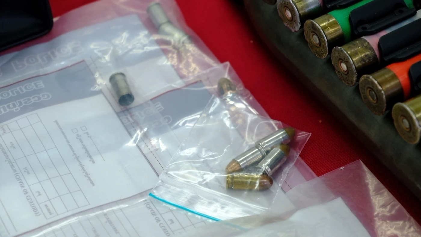 รวบมาเฟียจีน เอเย่นต์ค้ายาในพัทยา สั่งสอบรถ ตร.จอดอยู่ที่บ้าน