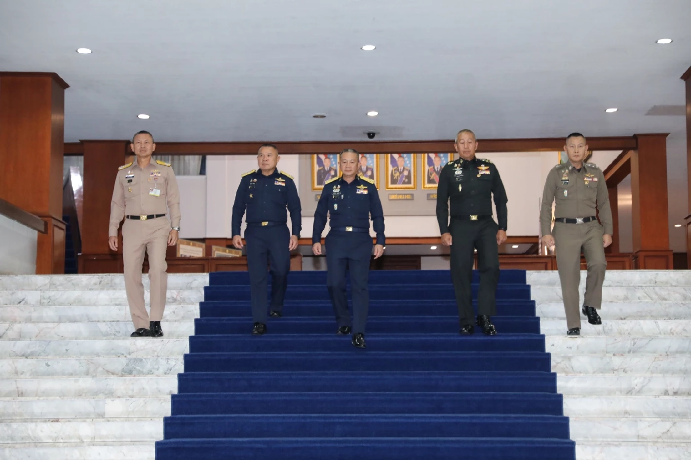 ผบ.เหล่าทัพ ประสานเสียง พร้อมปกป้องอธิปไตยชาติ หนุน ทบ.เต็มที่