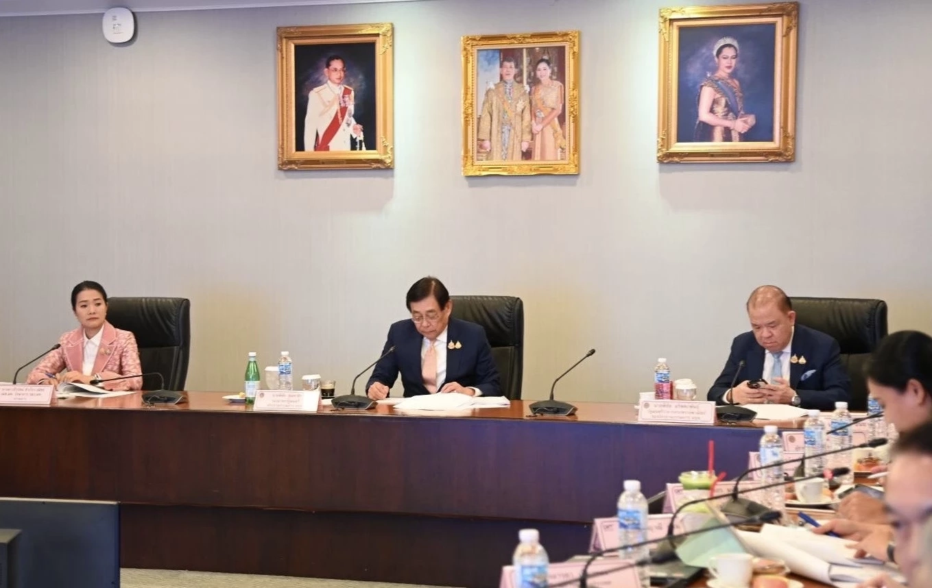 นบข. ไฟเขียว 4 มาตรการช่วยชาวนาปี 68/69 วงเงิน 5 หมื่นล้าน