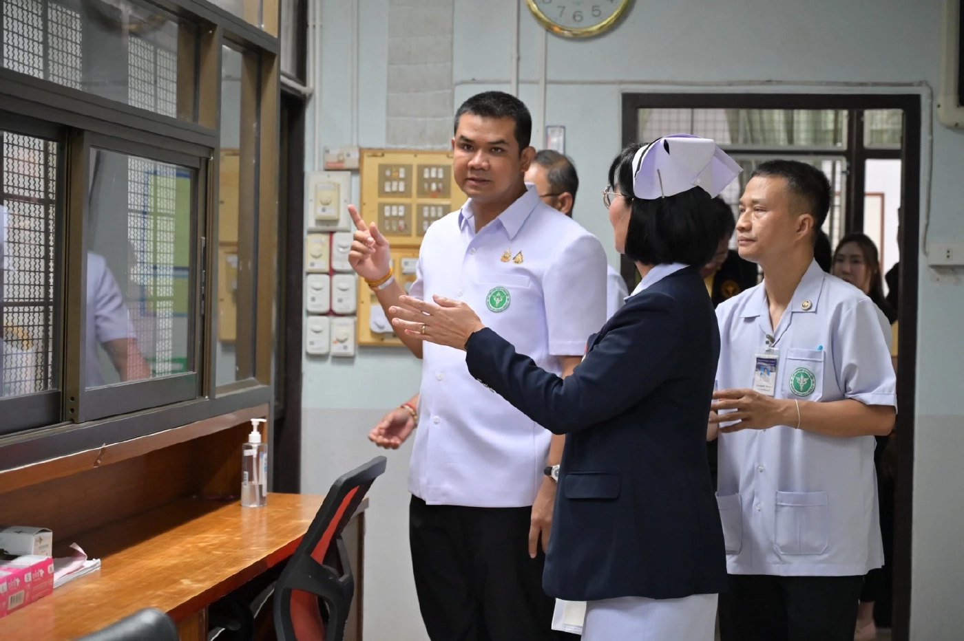 “ชัยชนะ” ลุยสุราษฎร์ฯ  ชู "สวนสราญรมย์โมเดล" แก้ยาเสพติด