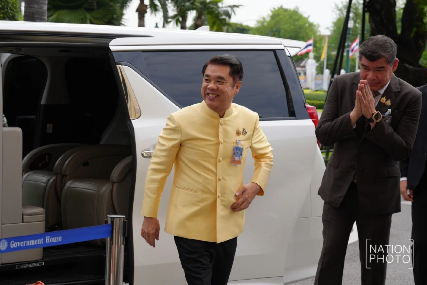 นายสุริยะ จึงรุ่งเรืองกิจ รองนายกรัฐมนตรี