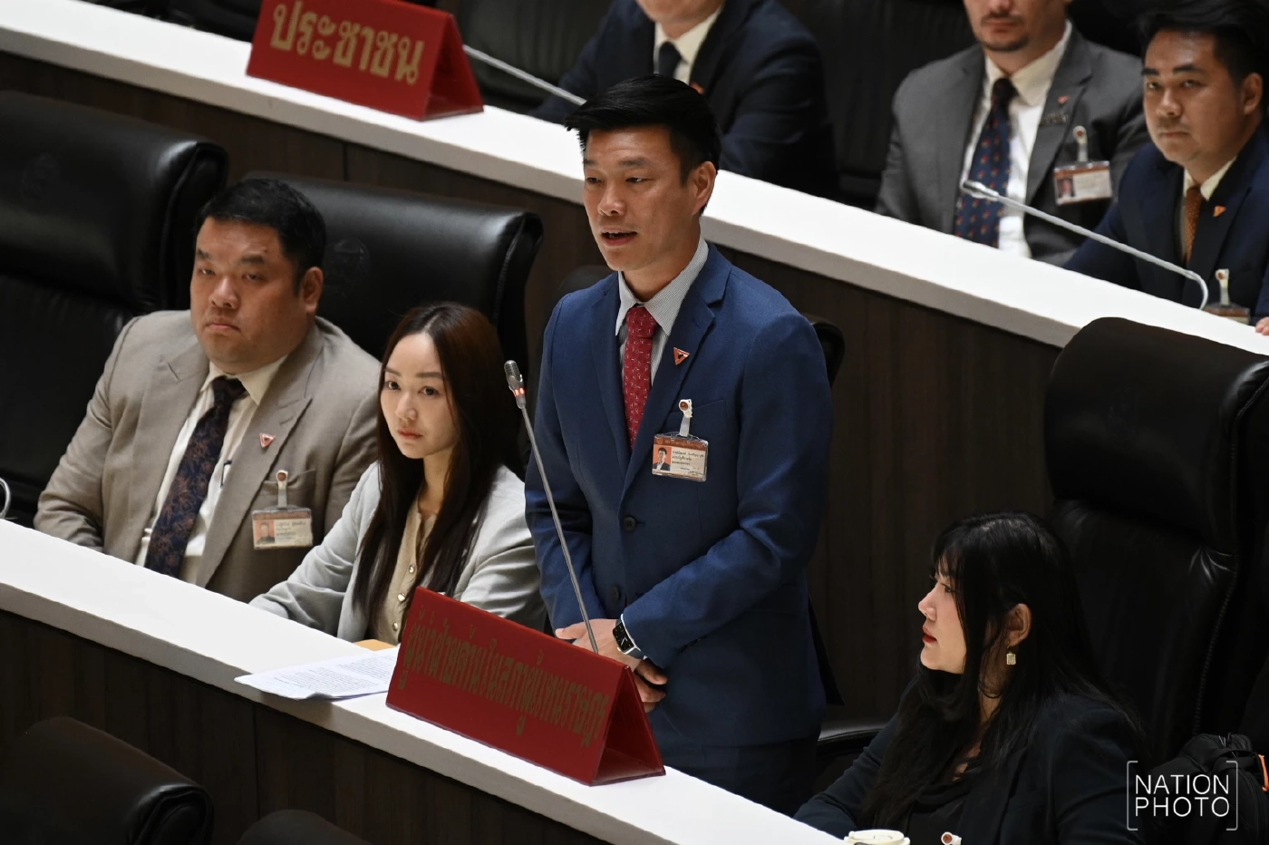 นายณัฐพงษ์ เรืองปัญญาวุฒิ ผู้นำฝ่ายค้าน