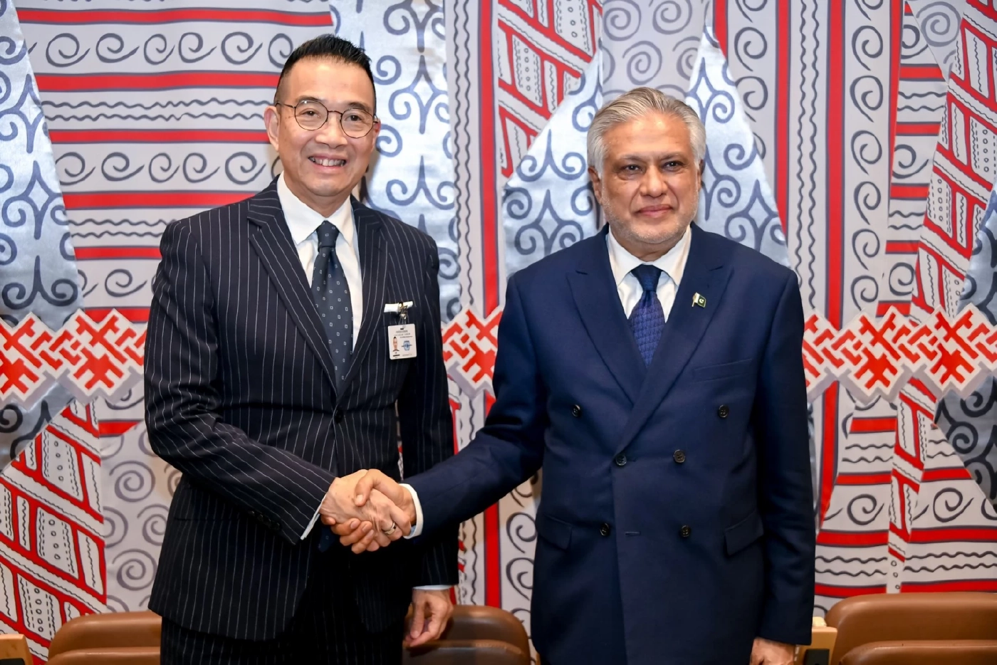 "มาริษ" ย้ำสุจริตใจแก้ปัญหาชายแดนแต่กัมพูชากลับละเมิดอธิปไตย