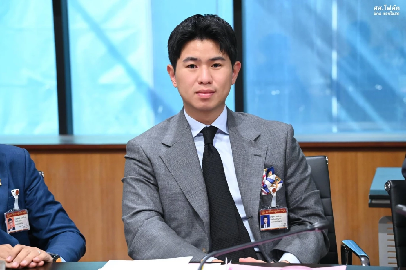 วันแรกก็ล่มแล้ว! ฝ่ายค้านประเดิมเสนอสภาฯ นับองค์ประชุม