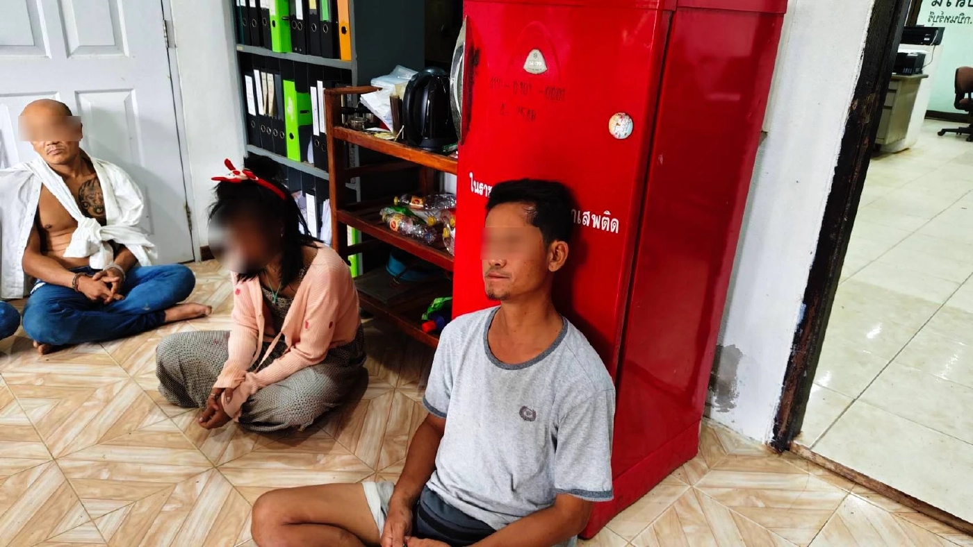 ตำรวจกบินทร์บุรี จับ 3 พระ 7 ฆราวาส ใช้วัดเป็นแหล่งมั่วสุม เสพยาเสพติด คาจีวร