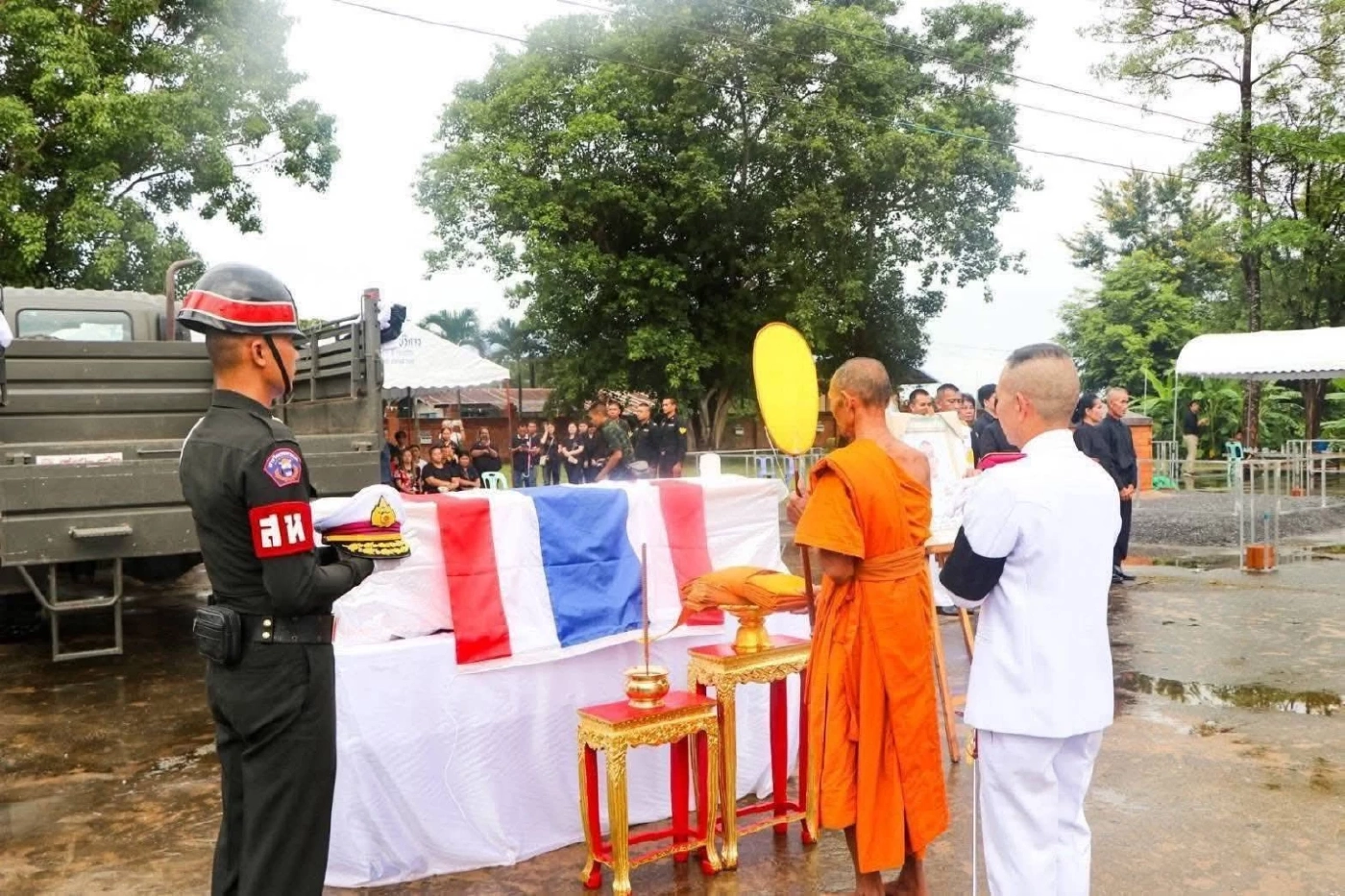 "พิธีส่งร่างทหารกล้า" สดุดีพลีชีพเพื่อชาติ เหตุปะทะชายแดน "ไทย-กัมพูชา"