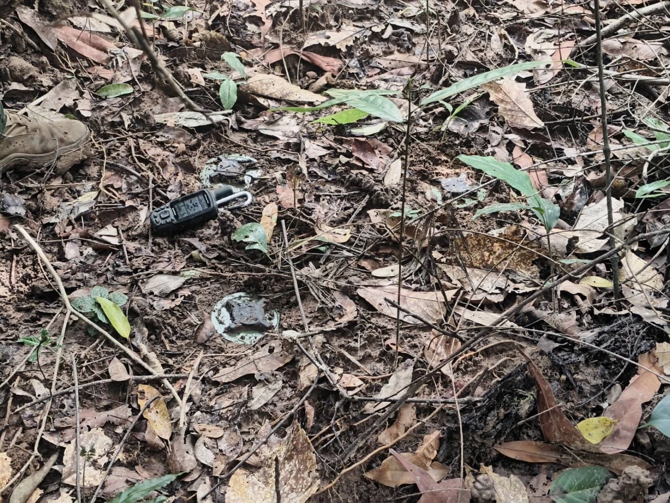 "กองทัพ" ส่งทหารช่างเคลียร์ "ทุ่นระเบิด" เก็บหลักฐานเพิ่ม พื้นที่ชายแดน "ไทย-กัมพูชา"