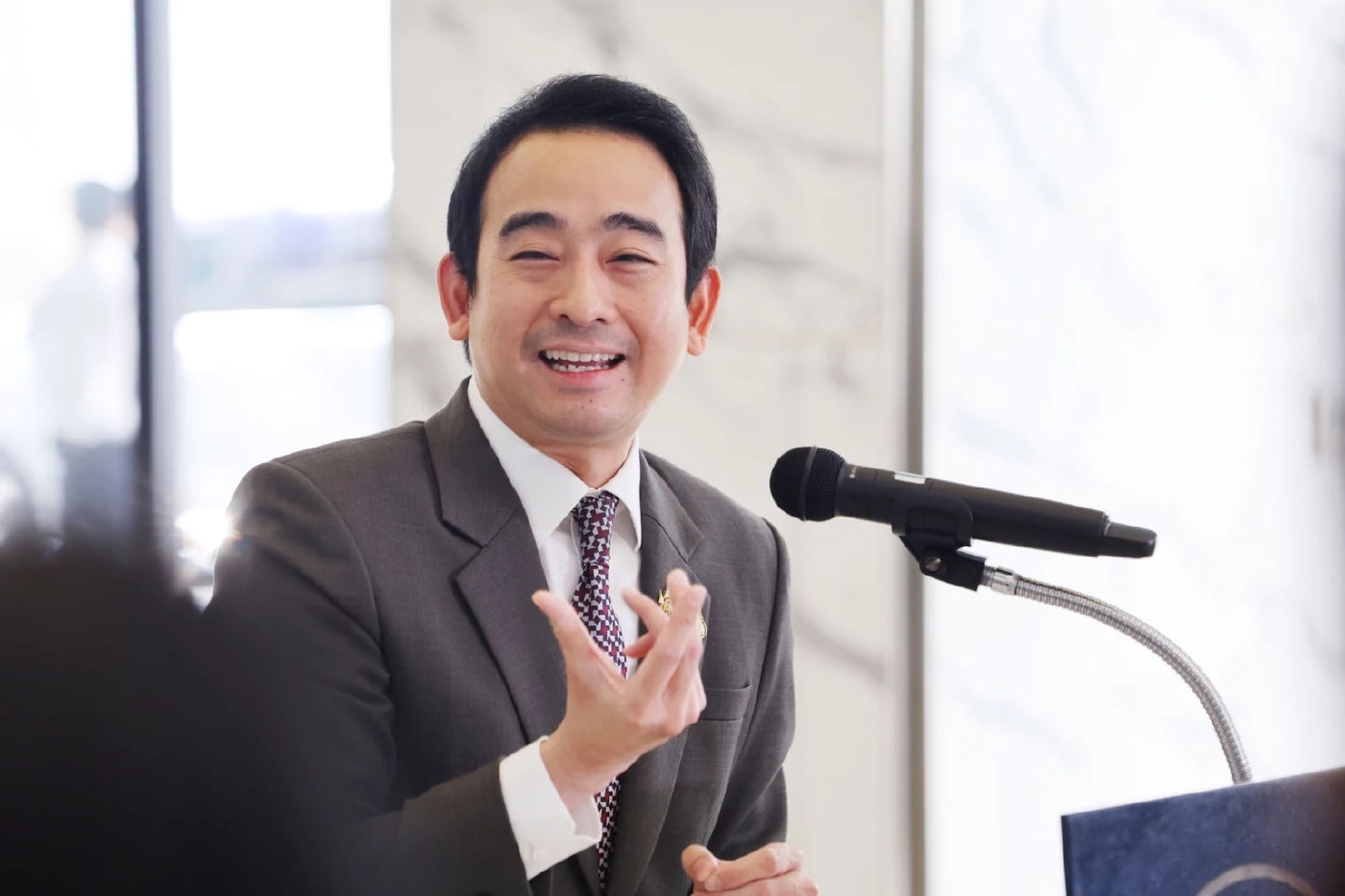 เผ่าภูมิ โรจนสกุล รมช.การคลัง