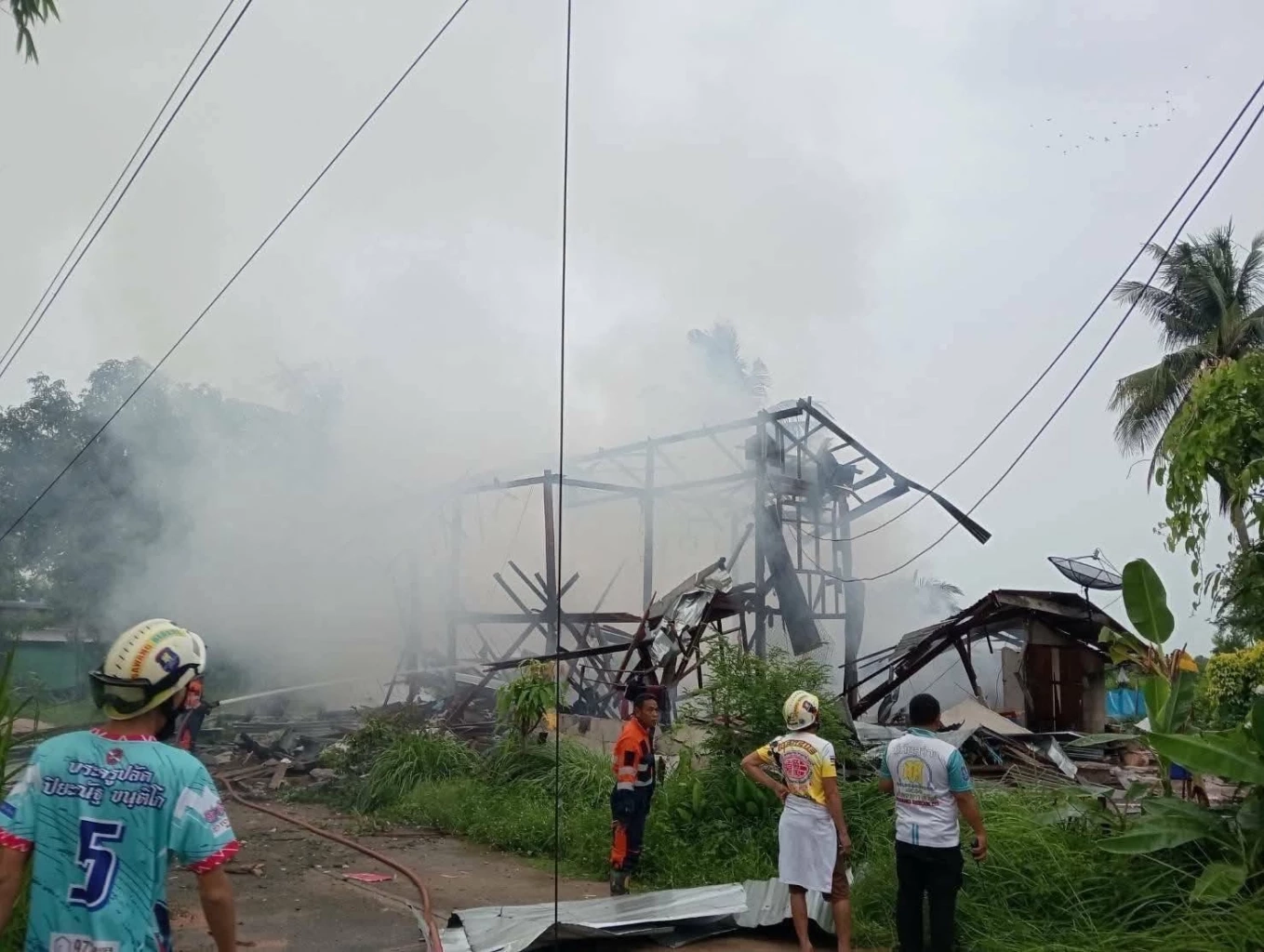 "ทบ." เผยเช้านี้ "กัมพูชา" ยังไม่หยุดยิง เปิดด้วยจรวด จ.สุรินทร์