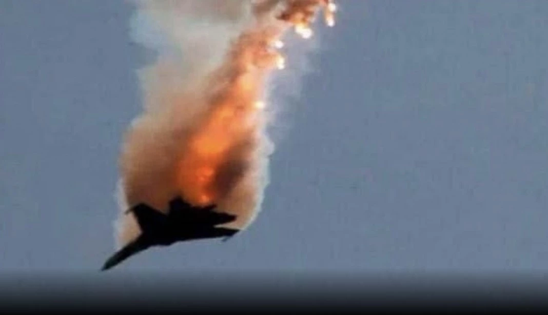 "กองทัพ" โต้ Fake News กัมพูชา ยิง F-16 ไทยตก ยืนยัน กลับฐานปลอดภัยทุกลำ