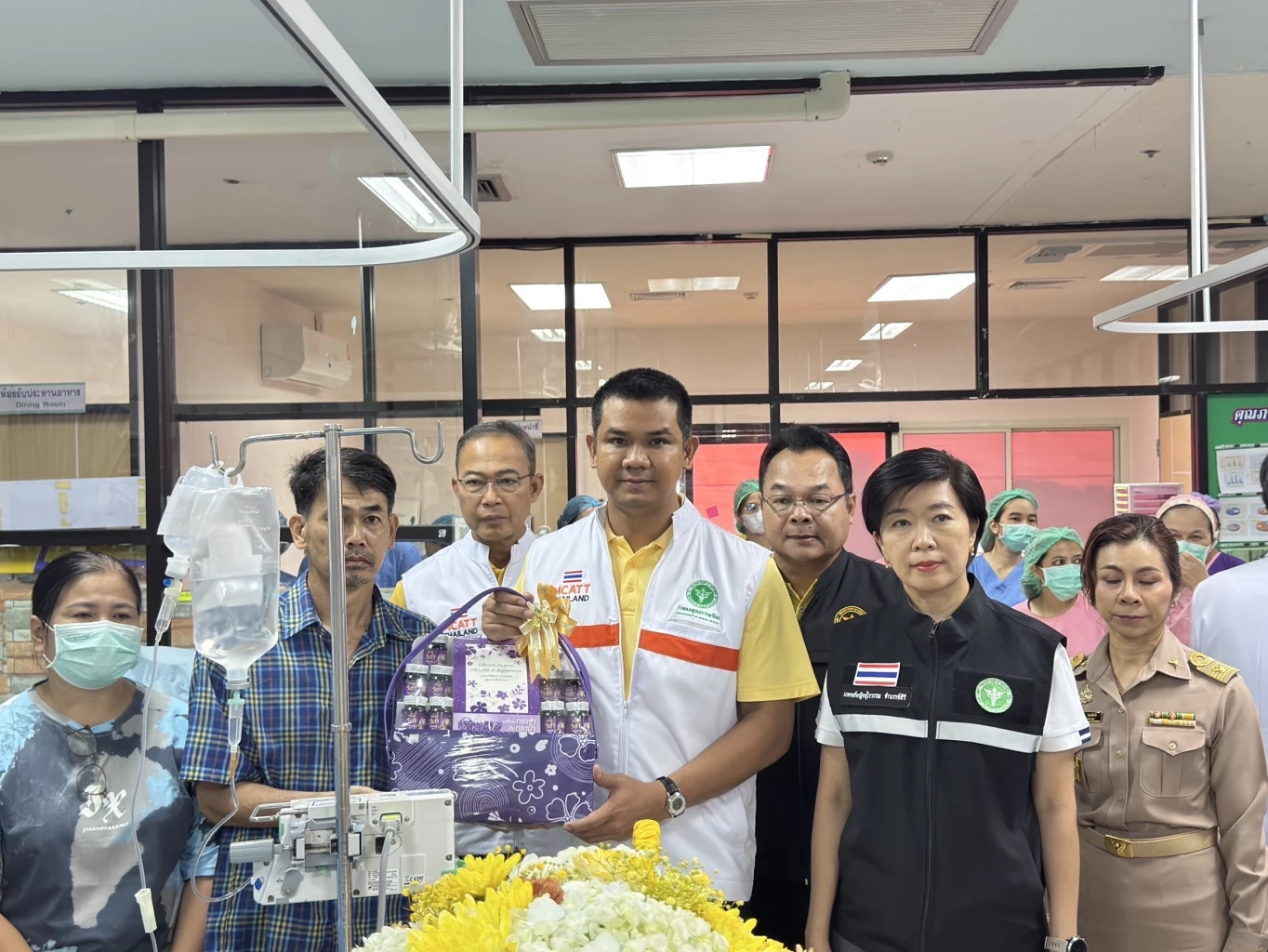 “ชัยชนะ” ลงศรีสะเกษ เยี่ยมคนเจ็บ-ทีมแพทย์ หลังปะทะชายแดนเดือด