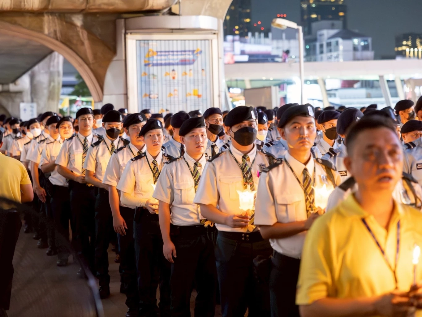 กลุ่มบริษัทบีทีเอส จัดพิธีลงนามถวายพระพร-จุดเทียนถวายพระพรชัยมงคล พระบาทสมเด็จพระเจ้าอยู่หัว 