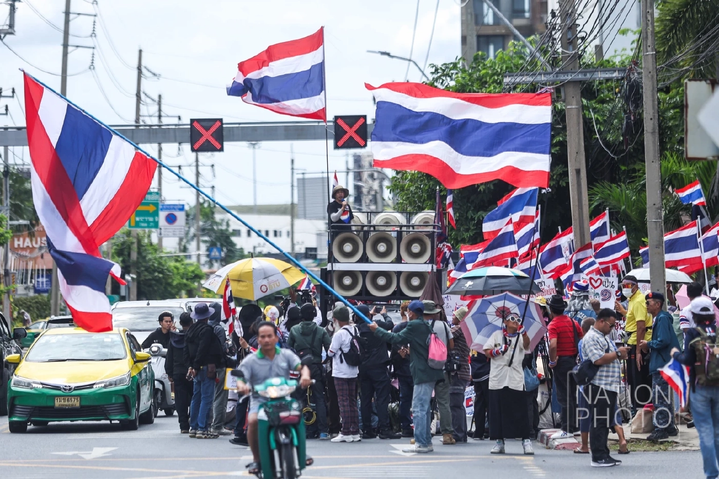 ผู้ชุมนุมแสดงพลังหน้าสถานทูตฯ จี้ รัฐบาลประณามกัมพูชา