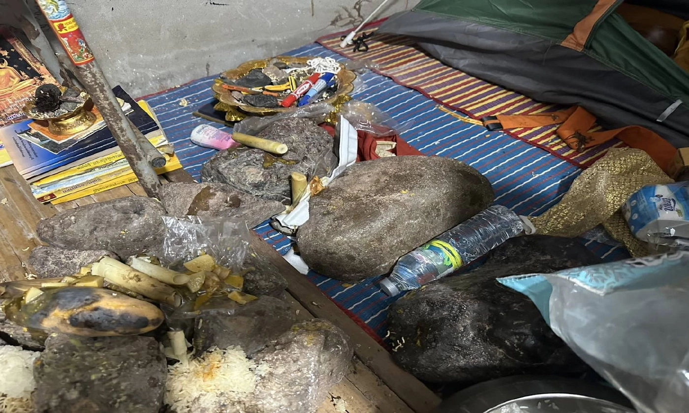 จับพระจำพรรษาเปรี้ยวปากอยากกินเหล้า เมาจนได้เรื่อง!