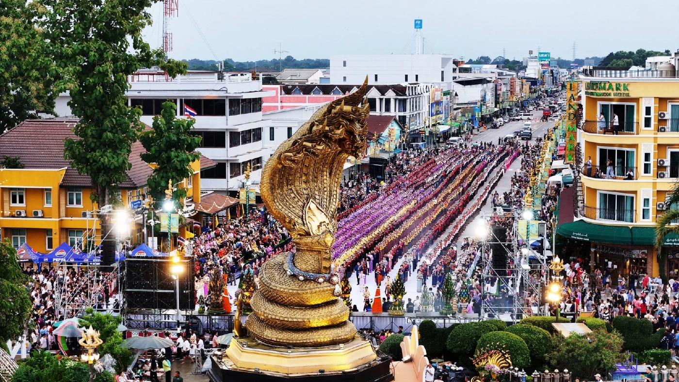 ปาฎิหาริย์ ฟ้าเปิด ฝนหยุด มนพร นำรำศรีโคตรบูร บูชาศรีสัตตนาคราช