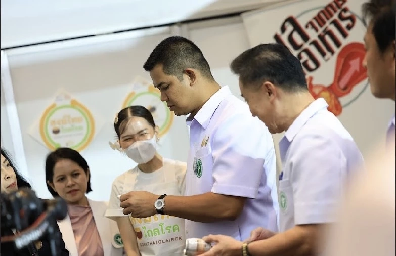 “รมช.สธ.-ชัยชนะ" ชูโมเดล "สุขภาพดี มีสิทธิ์เพิ่ม" ปั้นคนไทยไร้ NCD