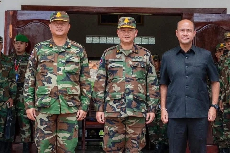 ฮุน มานิต , ฮุน มาเนต , ฮุน มานี สามทหารเสือตระกูลฮุน