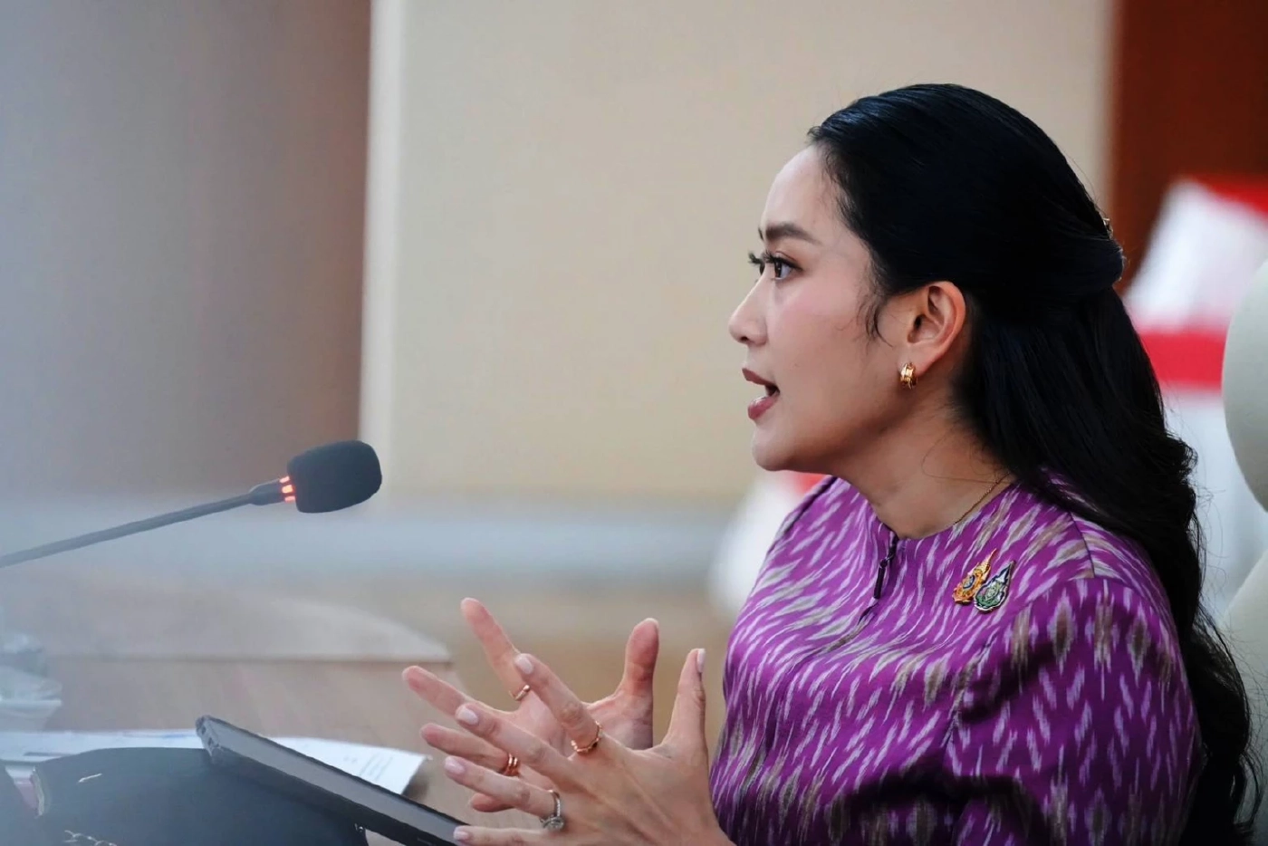 “แพทองธาร” โต้เฟคนิวส์ ปมส่งวัตถุโบราณ 20 ชิ้น คืน \"กัมพูชา\" แจงเกิดตั้งแต่สมัย รัฐบาล “พล.อ.ประยุทธ์”