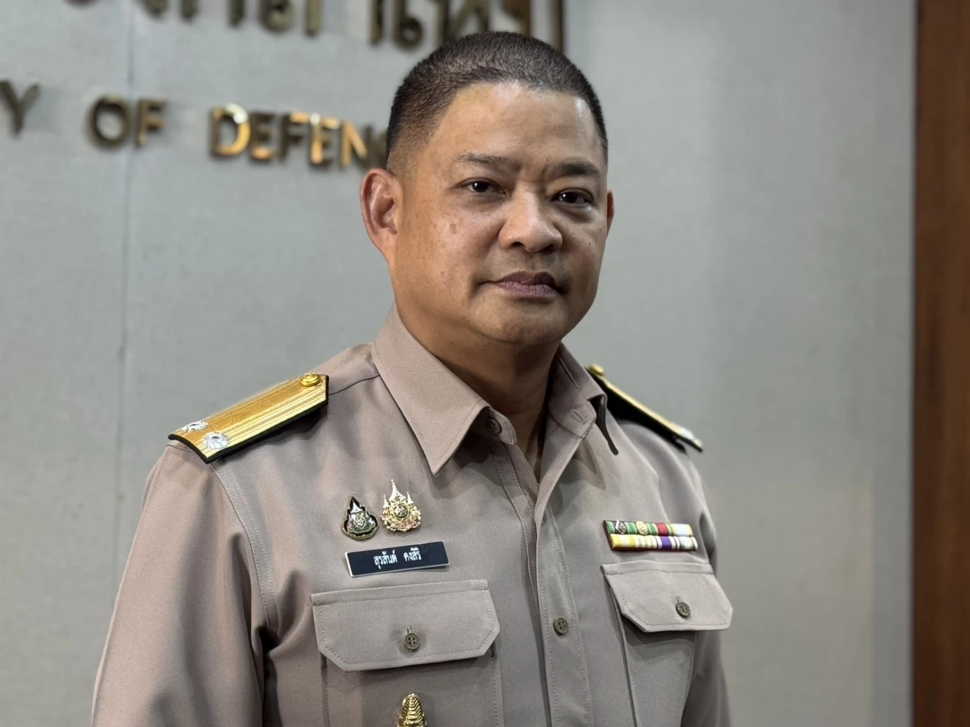 พล.ร.ต.สุรสันต์ คงสิริ โฆษกกระทรวงกลาโหม
