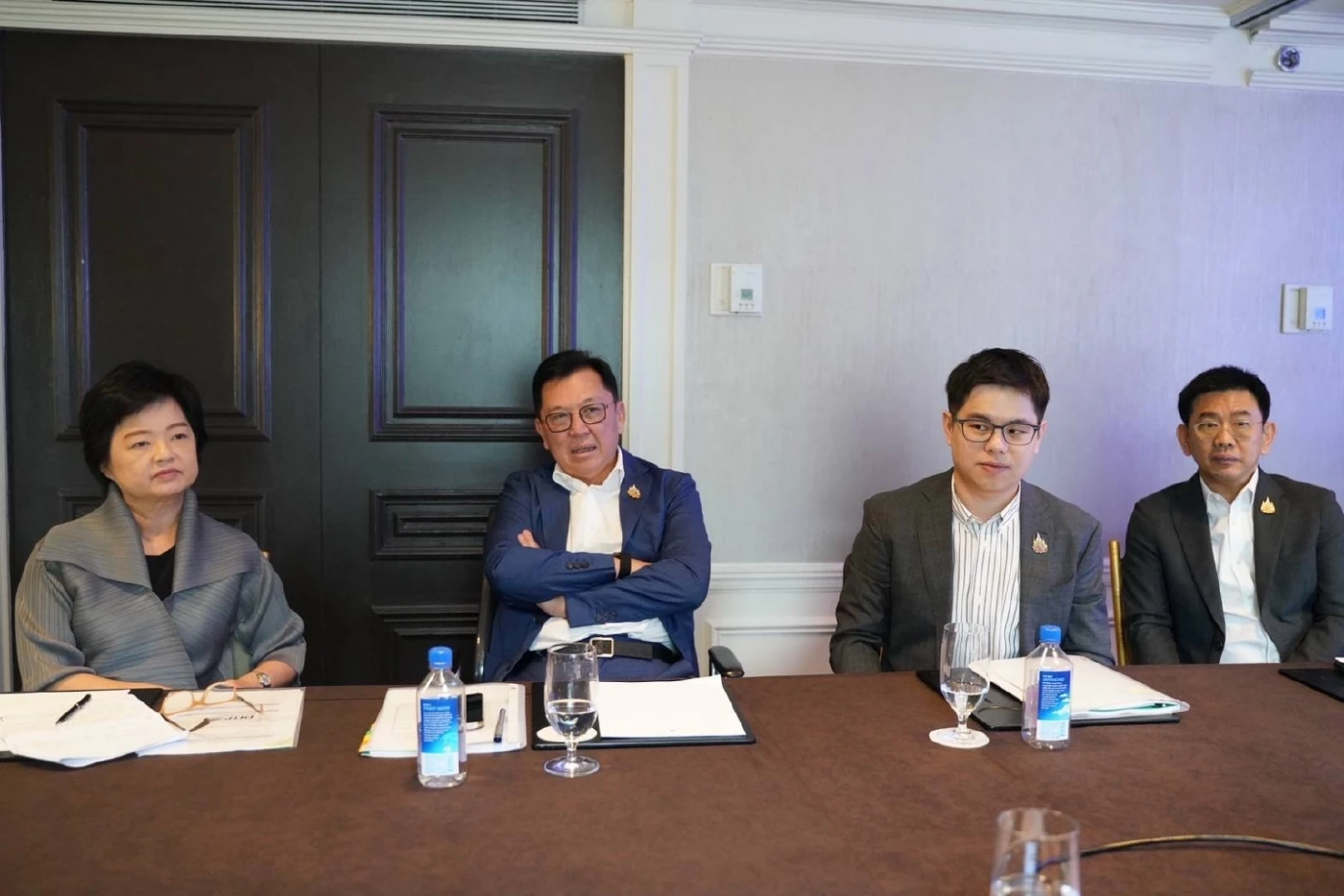 'จตุพร' ถกผู้บริหาร Clark Associates Inc. ดันนำเข้าสินค้าไทยเพิ่ม