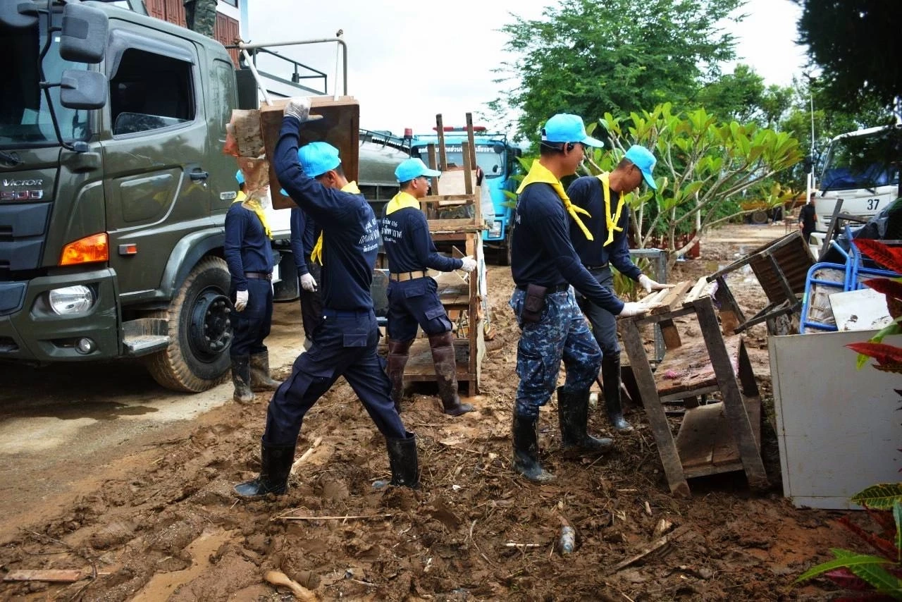 "ทัพอากาศ" ลุยฟื้นฟู "โรงเรียนบ้านแม่เปา" หลังถูกน้ำท่วมครั้งใหญ่