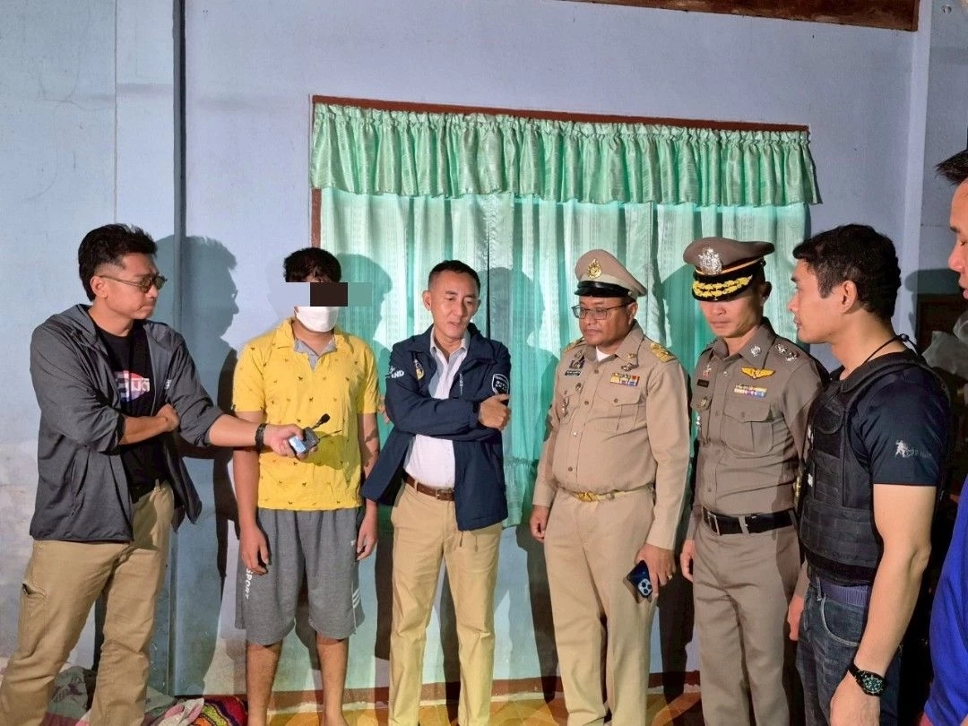 “ภูมิธรรม” สั่งปกครองบุกจับแอดมินแอปดัง นำเยาวชนมาเปลือยไลฟ์สด