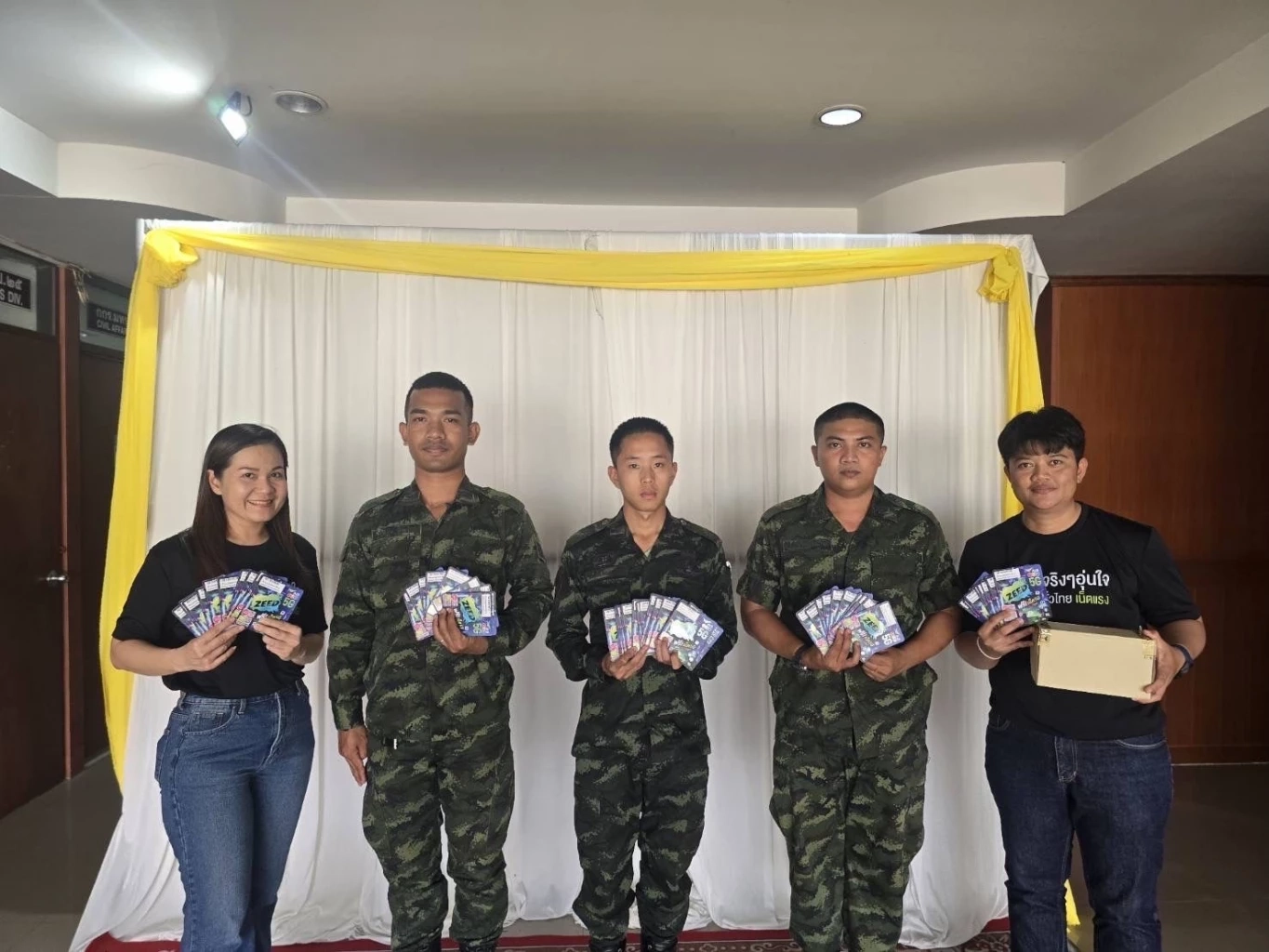 AIS เคียงข้างคนไทยในสถานการณ์ชายแดนไทย–กัมพูชา  ส่งถุงยังชีพ–เสริมระบบสื่อสาร พร้อมดูแลลูกค้าเต็มกำลัง