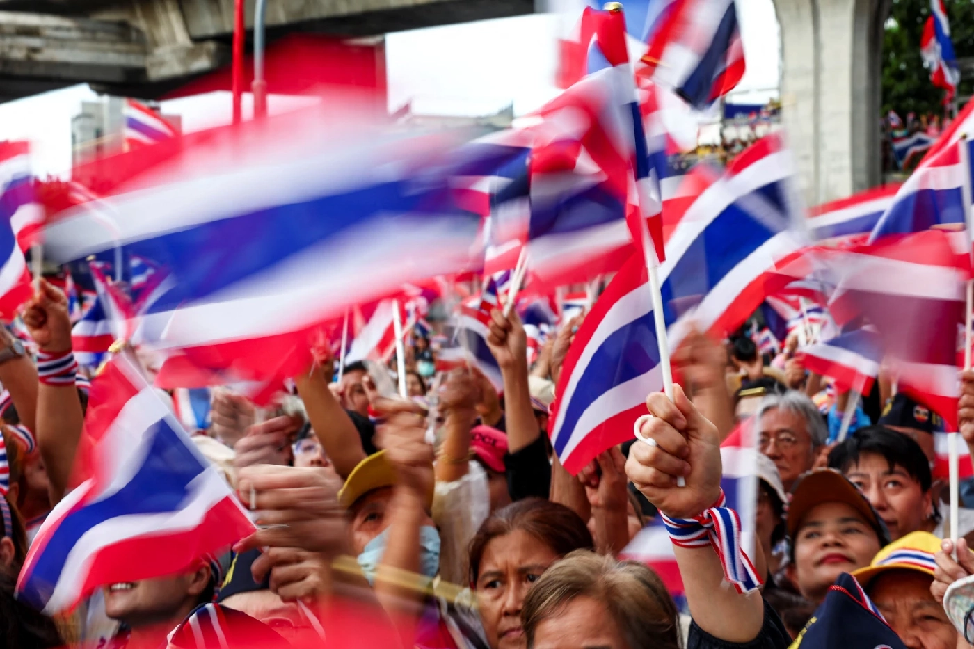 สื่อใหญ่ CNN เล่นข่าว "แพทองธาร" ถูกพักการปฏิบัติหน้าที่นายกฯ