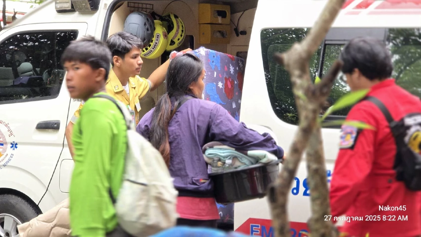 ด่วน! สั่งอพยพชาวบ้าน จากศูนย์อพยพ อำเภอปราสาท จ.สุรินทร์ ไปจุดปลอดภัย