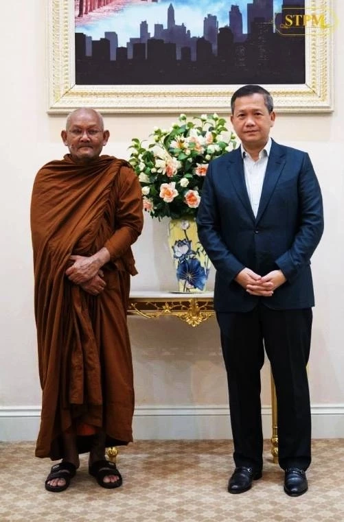 โดนตัวไหนมา! ชาวโซเชียลกัมพูชาหลอนไล่ \"หลวงตาสุจ\" กลับประเทศ หาว่าเป็น \"สายลับไทย\"