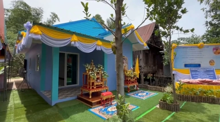 เจ้าคณะภาค 3 มอบบ้านผู้ยากไร้ ตามโครงการสังฆประชานุเคราะห์