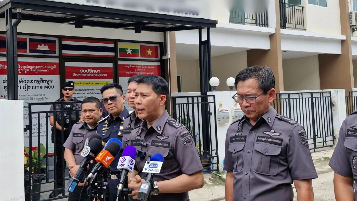 ทลาย บ.รีดหัวคิวต่อใบอนุญาตต่างด้าว พบเงินมหาศาลโยงบิ๊กกัมพูชา