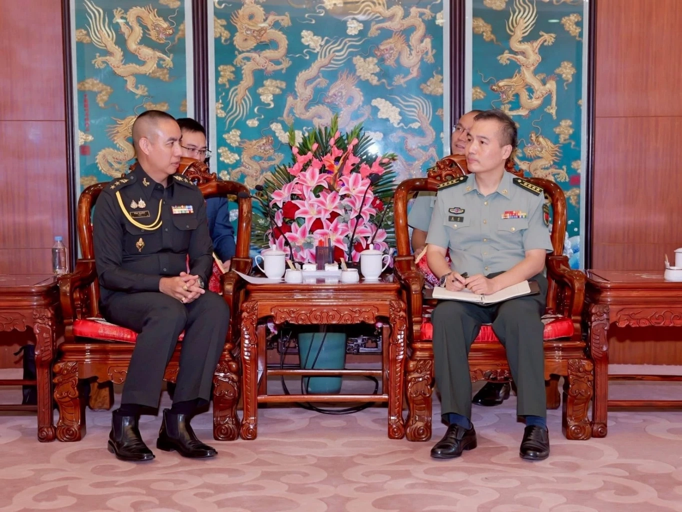 “จีน” ยันไม่ได้ส่งอาวุธให้กองทัพกัมพูชารบไทย ที่ใช้เป็นของเก่า