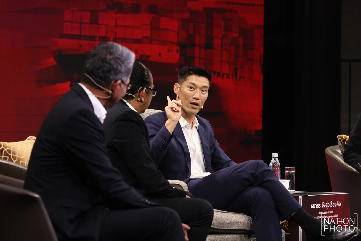 “ธนาธร” แนะวิธีคลี่คลายปมข้อพิพาทระหว่าง “ไทย –กัมพูชา”