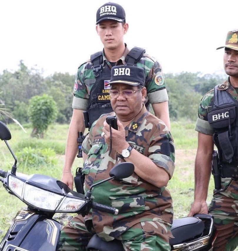 พล.อ.ฮิงบุนเฮียง จะรายงานตรงสมเด็จฮุนเซน ตลอดเวลที่มาอยู่แนวหน้า