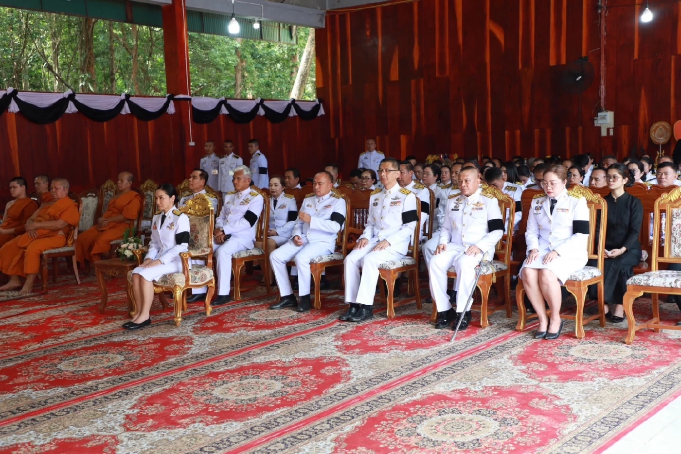 “รมว.นฤมล“ ร่วมพิธีพระราชทานเพลิงศพ เหยื่อเหตุไม่สงบชายแดนไทย–กัมพูชา