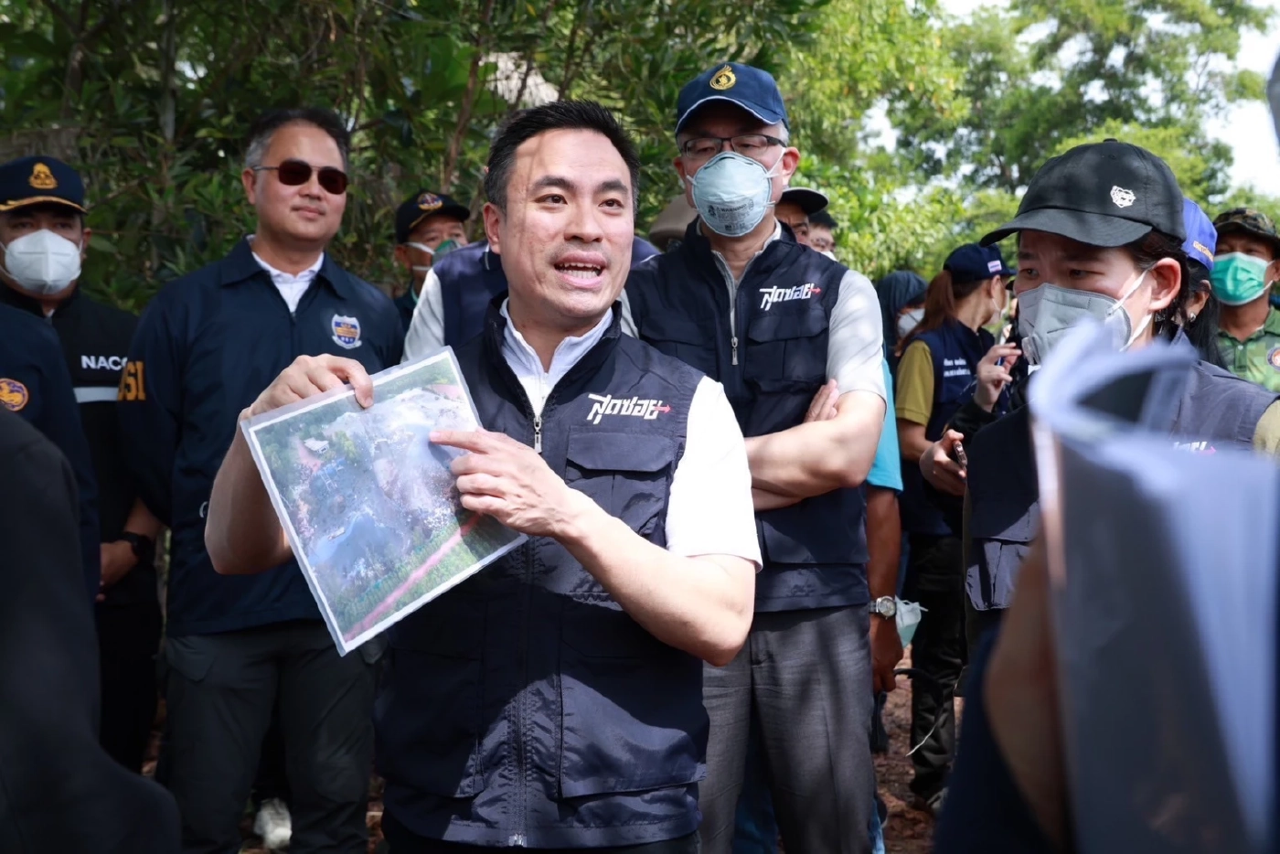 “เอกนัฏ” ค้นโรงงานตัวพ่อ ลอบเก็บฝังขยะพิษ ผงะเจอบัญชีส่วยเพียบ