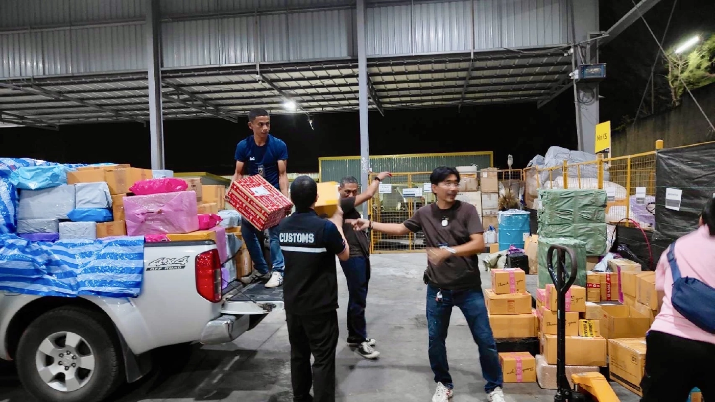 กรมศุลฯภ.4 กวาดล้างของเถื่อน บุหรี่ไฟฟ้า ยึดของกลาง 6.6 ล้าน