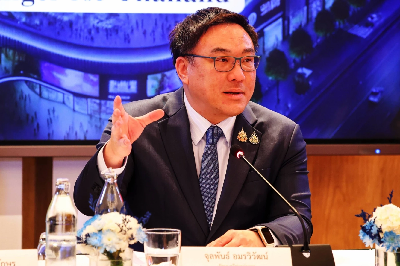 "รัฐบาล" เล็งถอนร่าง "กม.เอ็นเตอร์เทนเมนต์คอมเพล็กซ์"