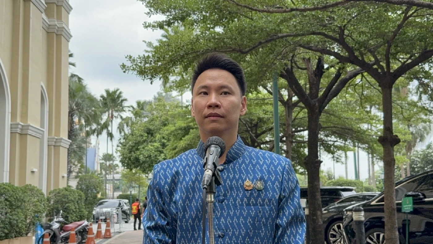 นายอรรถกร​ ศิริลัทธยากร​ รัฐมนตรีว่าการกระทรวงเกษตรและสหกรณ์