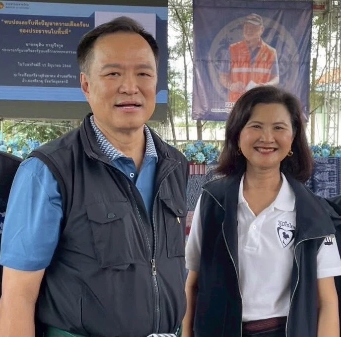 ตามกลิ่นงูเห่า “ชูกัน-ประภา-อรอุมา” กัดกร่อน “น้ำเงิน” อดีต สส.แดงเปิดทาง