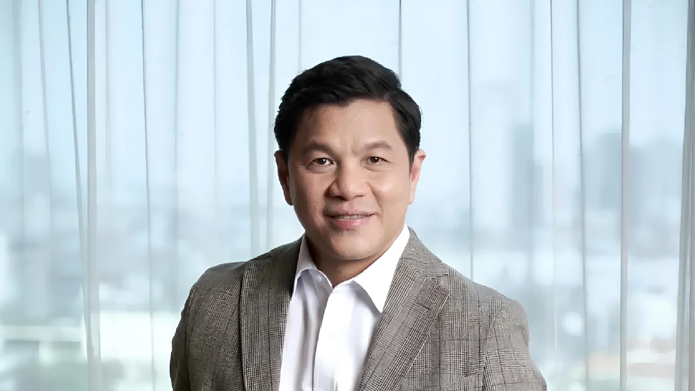 นายวิทัย รัตนากร ผู้อำนวยการธนาคารออมสิน