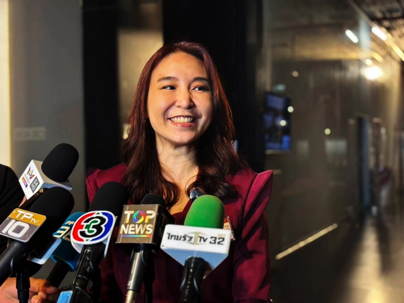 "ศิริกัญญา" เชื่อ แม้ ศาลฯสั่ง "นายกฯหยุดปฏิบัติหน้าที่" ไม่เกิดเดดล็อกทางการเมือง